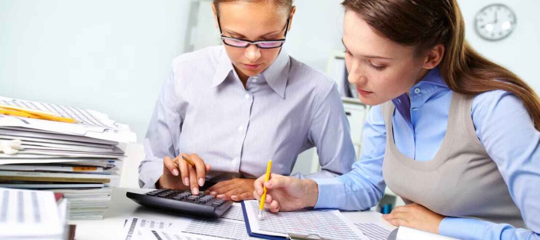 How to Clean Up Messy Books Before Tax Season