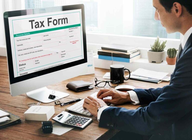 Tax Filing Tips for Small Businesses: What to Prepare Before Year-End