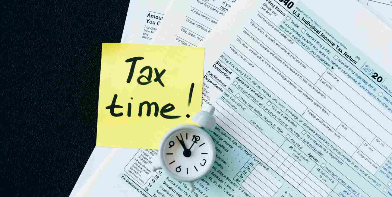 1040 vs 1099 Forms Whats the Difference in usa